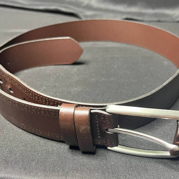 Classic Genuine Bonded Leather Belt - Made in the USA - Picture 4 of 4